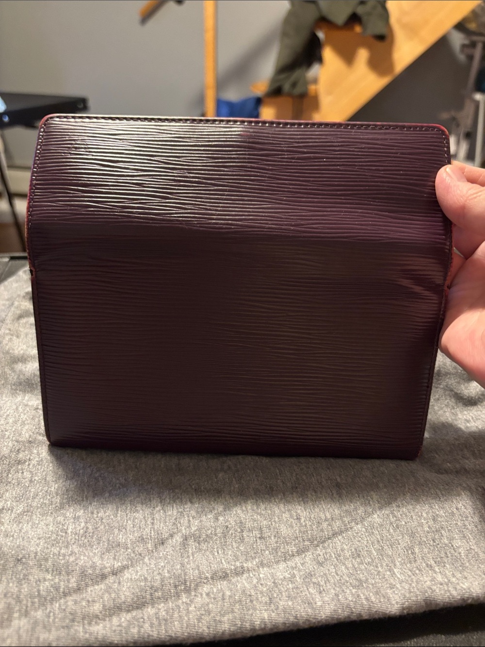 Louis Vuitton Epi Plum Textured Leather Wallet - Picture 5 of 12